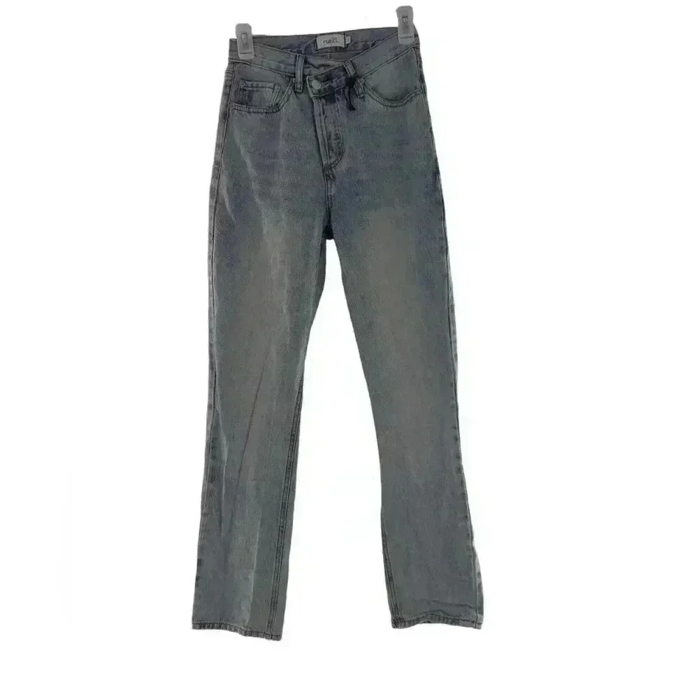 Rue21 Asymmetrical Waist Mom Jeans Size 0 Light Wash - Picture 1 of 16